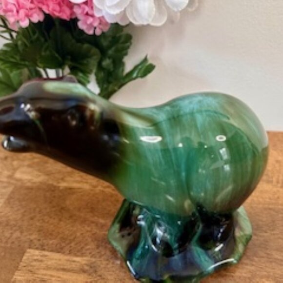 Blue Mountain Pottery Polar Bear Figurine BMP Canadian Vintage Wildlife Decor - Picture 4 of 5